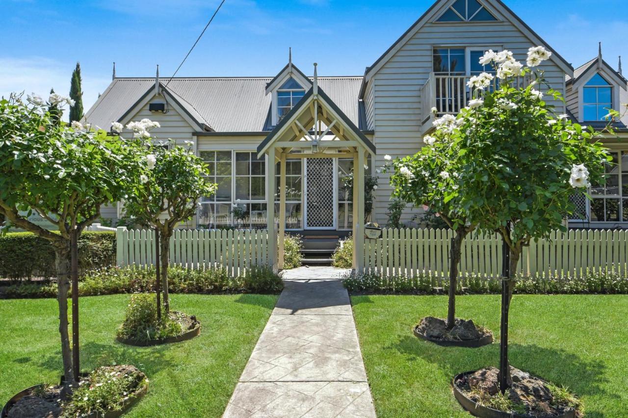 Creek Cottage Bed And Breakfast Traralgon Ngoại thất bức ảnh
