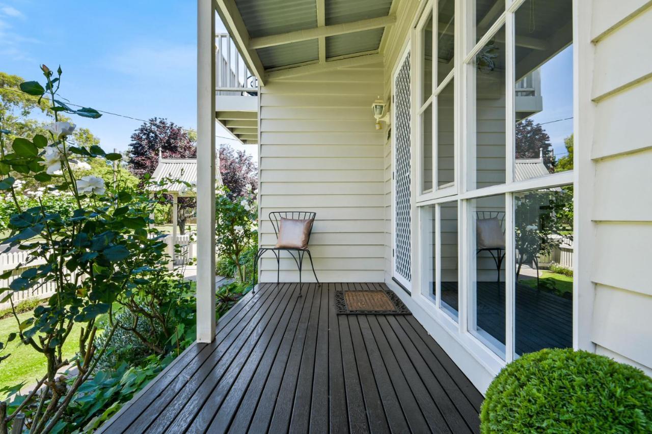 Creek Cottage Bed And Breakfast Traralgon Ngoại thất bức ảnh