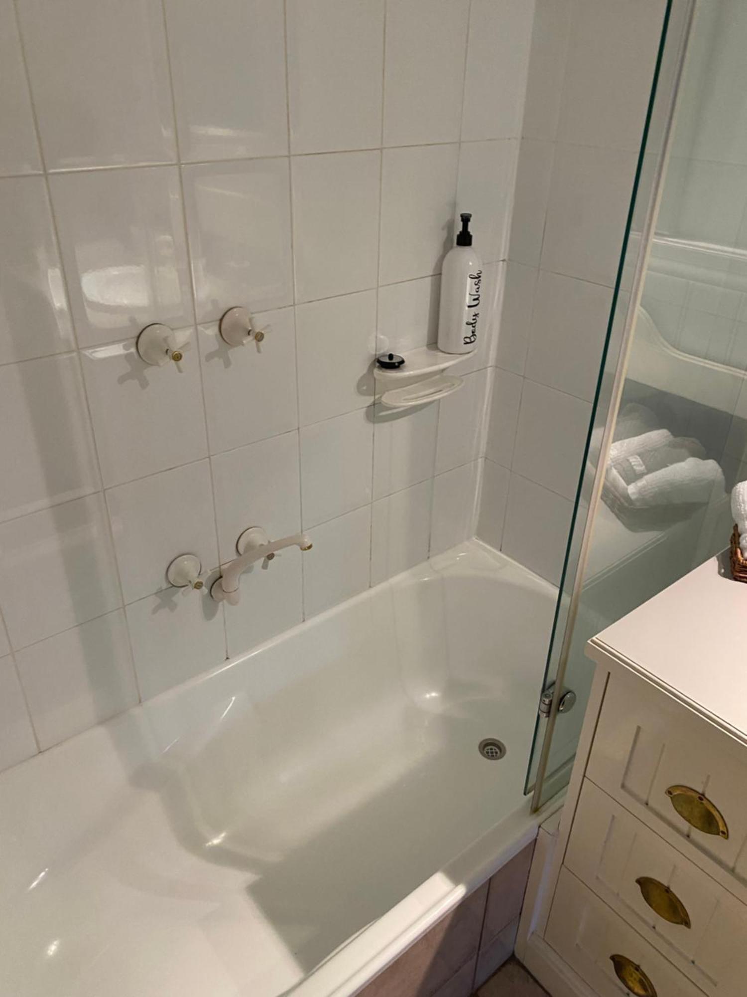 Creek Cottage Bed And Breakfast Traralgon Ngoại thất bức ảnh
